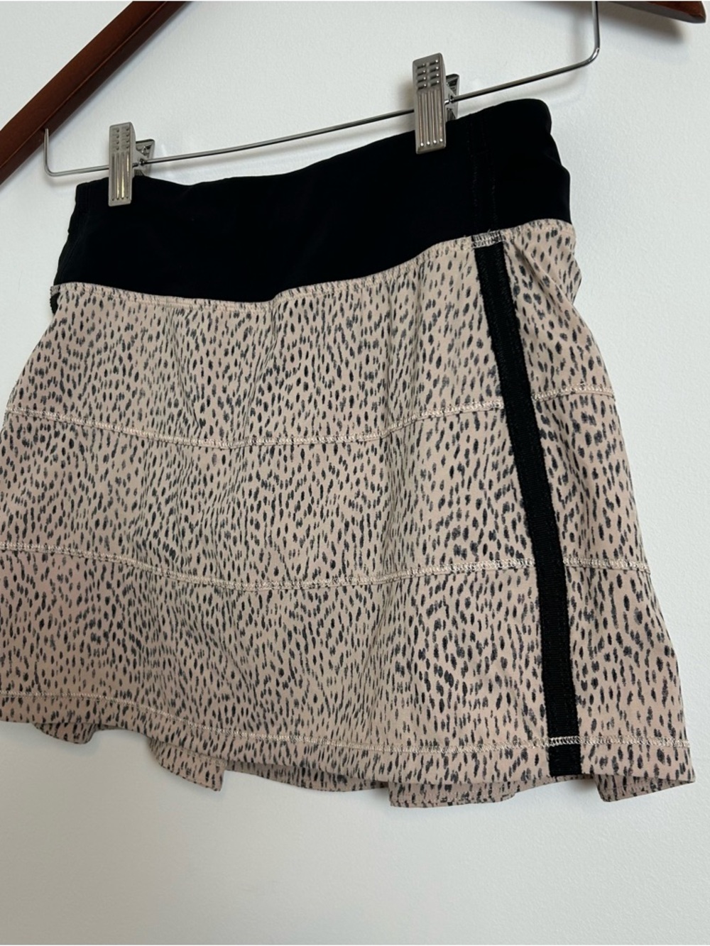 Lululemon Pace rival Animal Print Skort Skirt 2 Tall